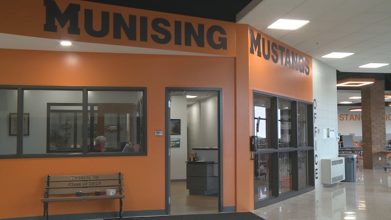 Munising Middle/High School.