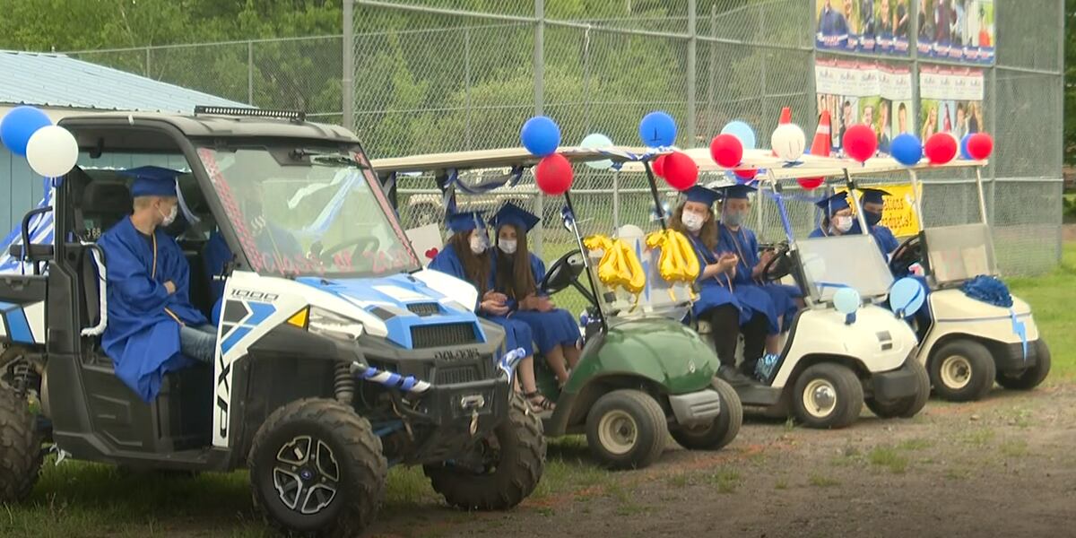 Dollar BayTamarack City Area Schools holds unique graduation ceremony