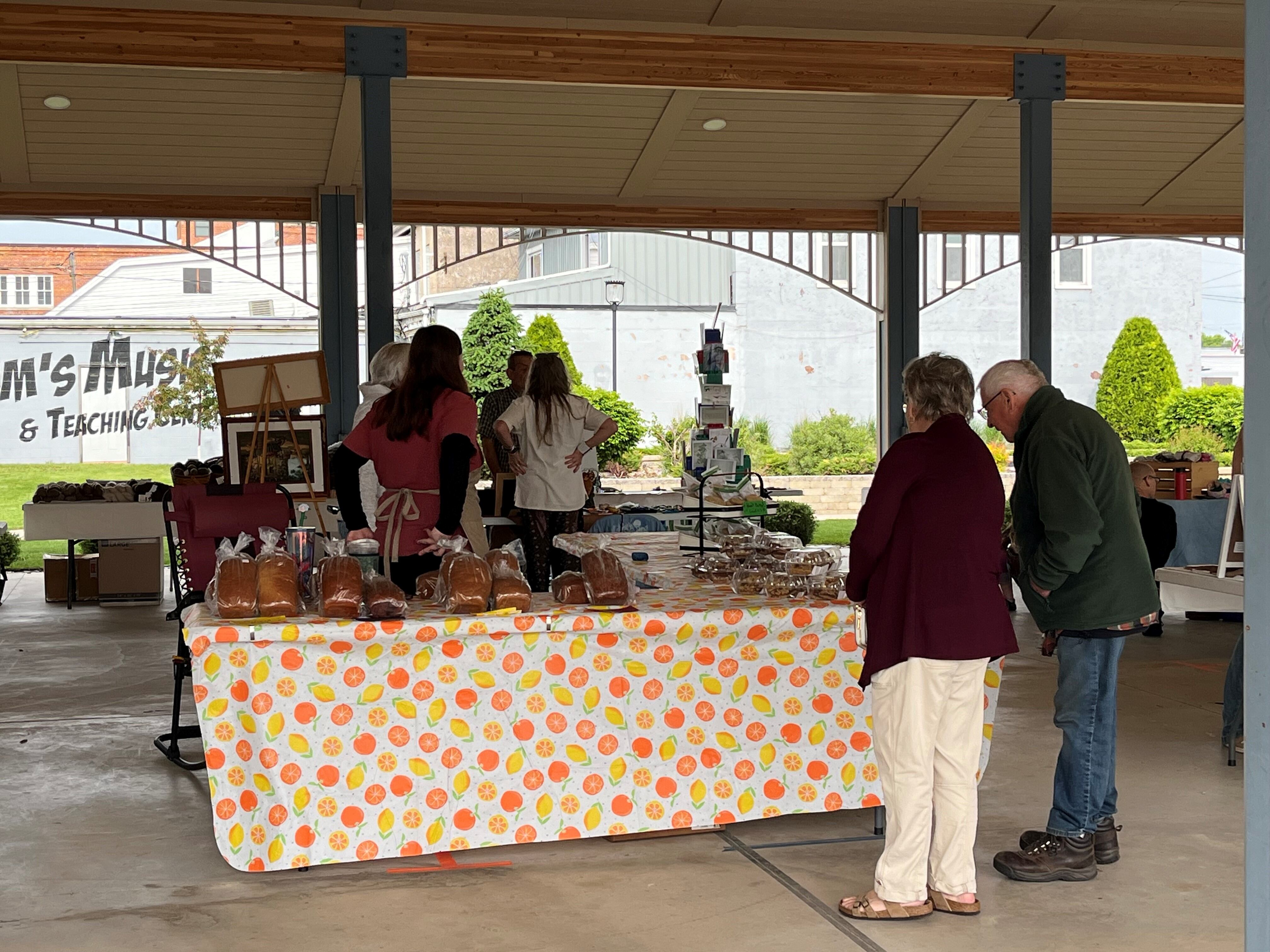 Escanaba Farmers Market hosts its first market of the season - Vimarsana News