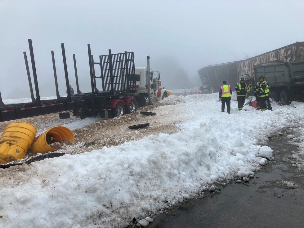 Scene of train derailment in Marinette County